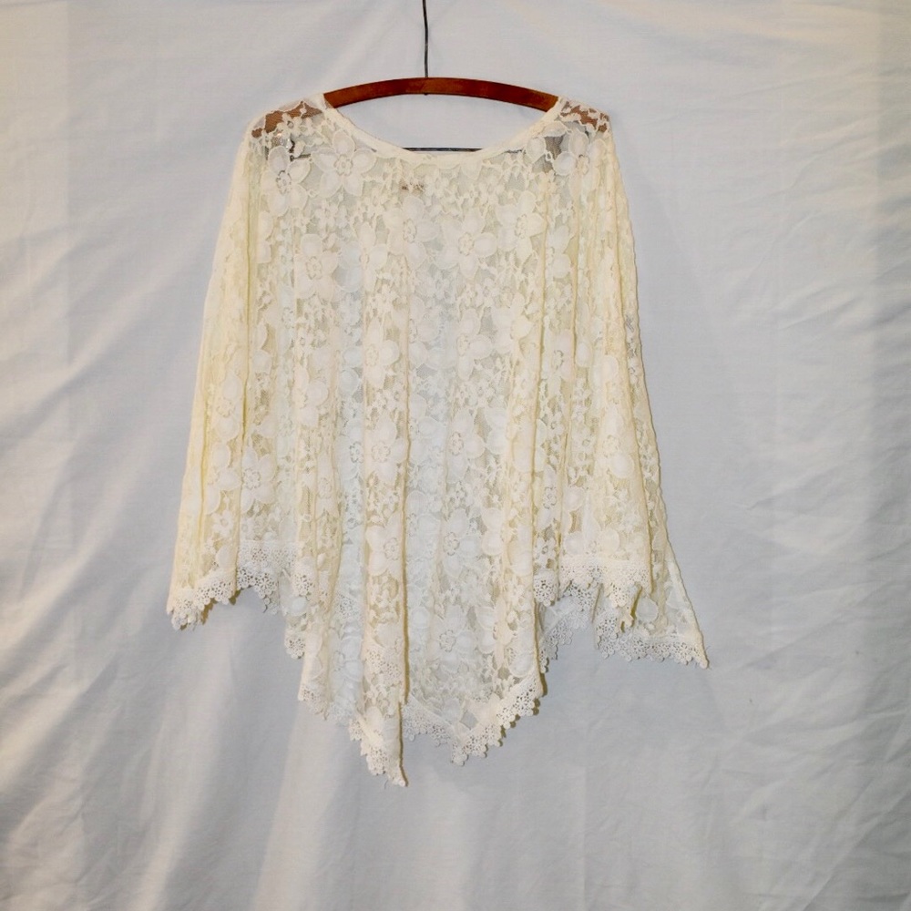 Hollister Lace poncho